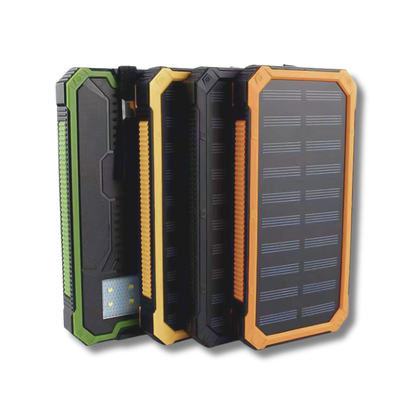 Illustration av robust powerbank med solceller, ficklampa, USB-portar och LED-display för krisberedskap